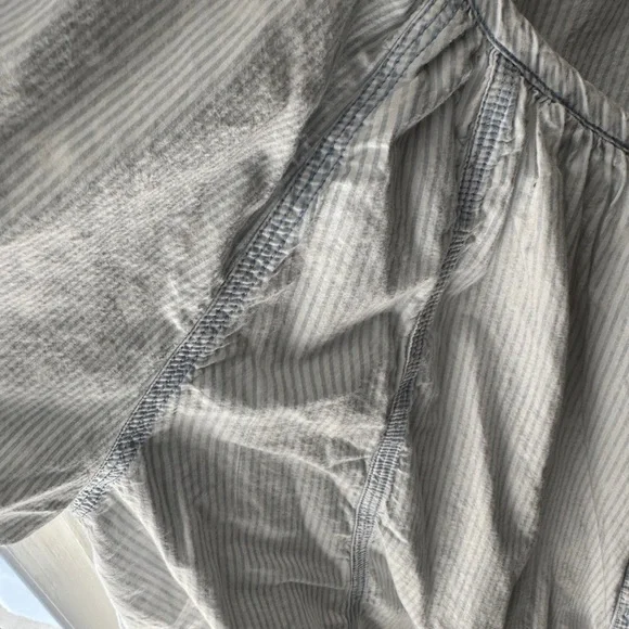 Women's Light Blue Blouse fits large - Picture 4 of 5